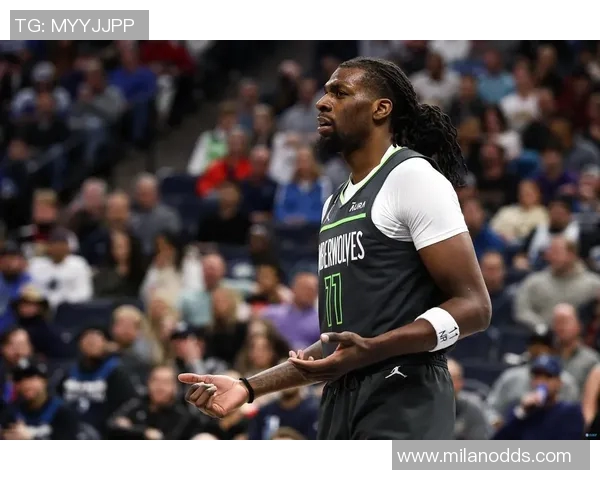 纳兹里德的心路历程从完美主义者到接受自我的转变