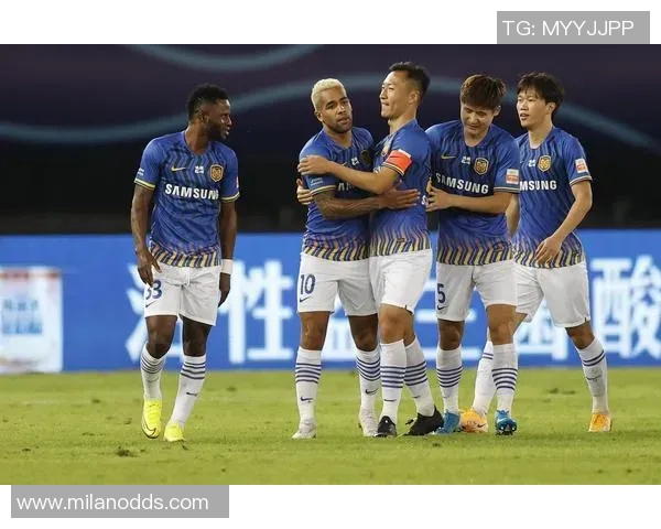 荷兰足球转型之路防线稳固锋线依赖德佩的艰难时刻